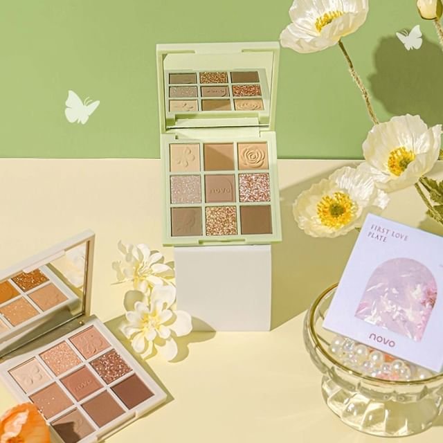 NOVO British Afternoon Tea Series 9 Colours Eyeshadow Palette – 02# Earl Grey, 9g