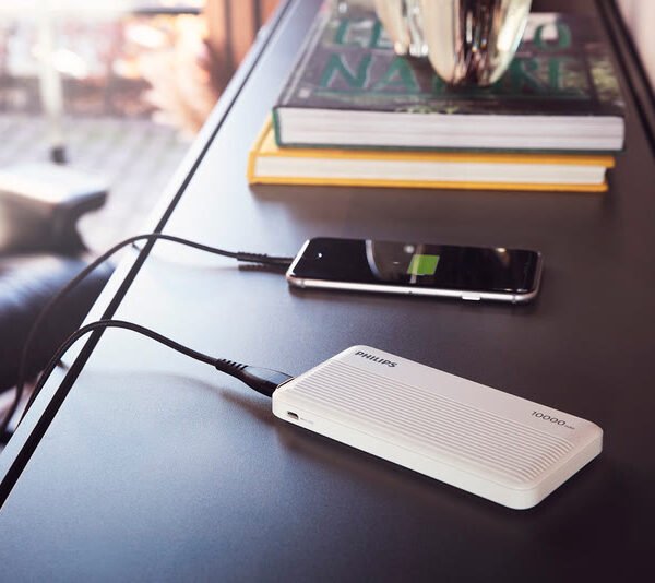 Philips Powerbank 10000mAh DLP77
